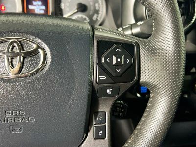 2023 Toyota Tacoma — photo 17 view