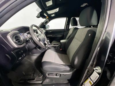 2023 Toyota Tacoma — photo 12 view