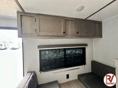 2025 Sunset Park RV Sun Lite LTD - Photo 17