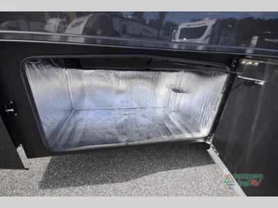 2026 Dynamax Europa - Photo 11