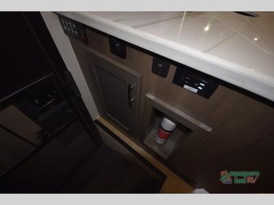 2026 Dynamax Europa - Photo 43