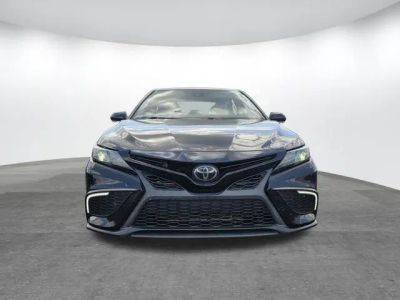 2022 Toyota Camry - Photo 2