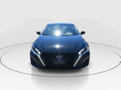 2024 Nissan Altima - Photo 2