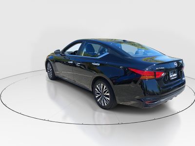 2024 Nissan Altima - Photo 5