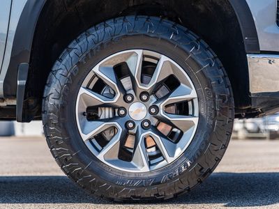 2025 Chevrolet Silverado 1500 - Photo 8