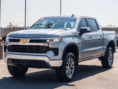 2025 Chevrolet Silverado 1500 - Photo 2