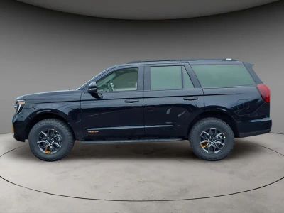 2026 Ford Expedition — side profile view