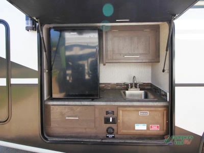 2022 Coachmen RV Pursuit - Photo 12