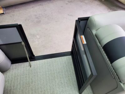 2022 COACH 243 RFC 3-SERIES — photo 10 view