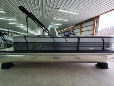 2022 COACH 243 RFC 3-SERIES — photo 7 view