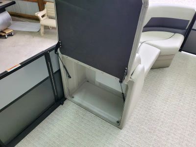 2022 COACH 243 RFC 3-SERIES — photo 33 view