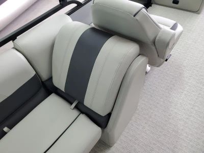 2022 COACH 243 RFC 3-SERIES — photo 16 view