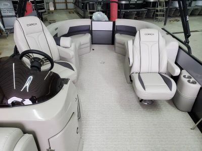 2022 COACH 243 RFC 3-SERIES — photo 9 view