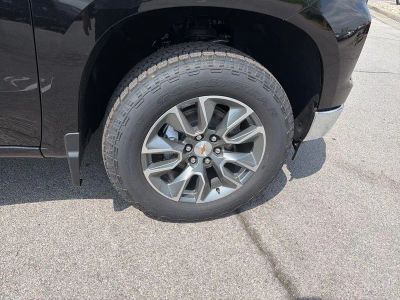 2026 Chevrolet Silverado 1500 — photo 8 view