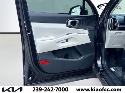 2026 Kia Sorento — photo 22 view