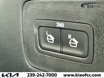 2026 Kia Sorento — photo 13 view