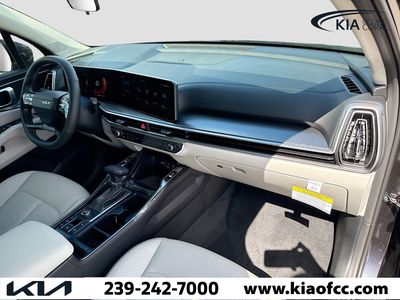 2026 Kia Sorento — photo 14 view