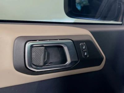 2022 Ford Bronco — photo 14 view