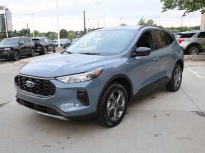 2026 Ford Escape — side profile view