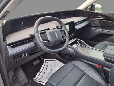 2025 Lincoln Nautilus — interior view