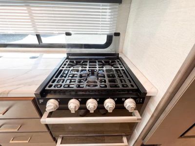2024 Thor Motor Coach CHATEAU - Photo 10