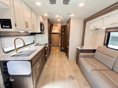2024 Thor Motor Coach CHATEAU - Photo 6