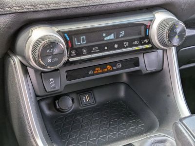 2024 Toyota RAV4 Hybrid — photo 15 view