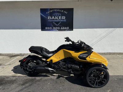2026 Can-Am SPYDER F3 S 1330 SE6 — front three-quarter view