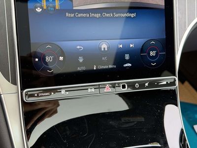 2026 Mercedes-Benz GLC — photo 27 view