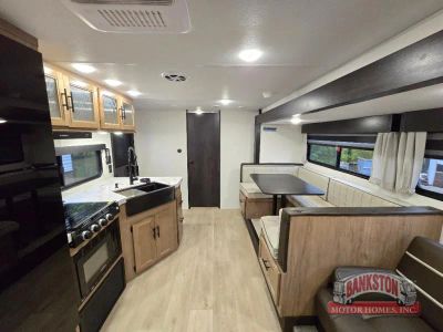 2025 Cherokee Grey Wolf 29QB — photo 34 view