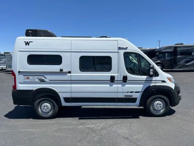 2027 Winnebago SOLIS POCKET — photo 18 view