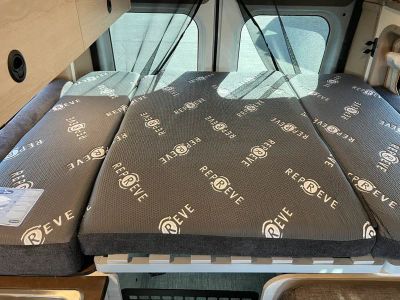 2027 Winnebago SOLIS POCKET — photo 16 view