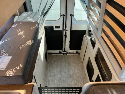 2027 Winnebago SOLIS POCKET — photo 14 view
