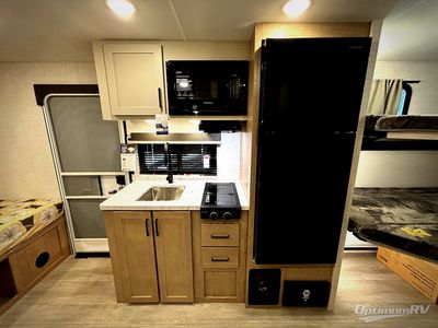2026 Ember RV E-Series - Photo 6