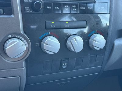 2010 Toyota Tundra - Photo 19