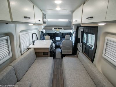 2026 Thor Motor Coach Talavera - Photo 3