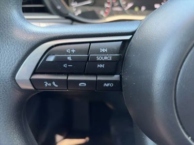 2025 Mazda CX-30 — photo 18 view