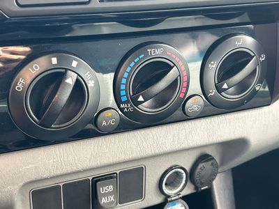 2015 Toyota Tacoma - Photo 13