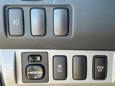 2015 Toyota Tacoma - Photo 25