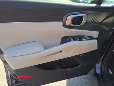 2026 Kia Sorento — photo 18 view