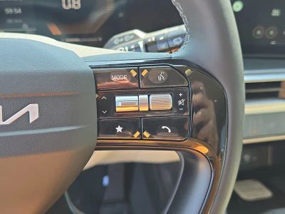 2026 Kia Sorento — photo 32 view