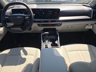 2026 Kia Sorento — photo 13 view