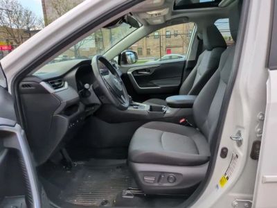 2025 Toyota RAV4 Hybrid - Photo 15