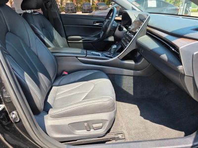 2021 Toyota Avalon — photo 10 view
