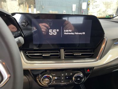 2026 Chevrolet Trax - Photo 12
