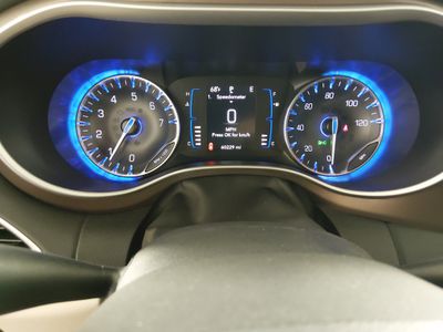 2023 Chrysler Voyager - Photo 14