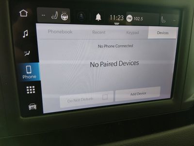 2023 Chrysler Voyager - Photo 19