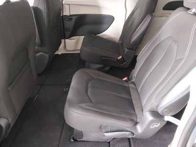 2023 Chrysler Voyager - Photo 21