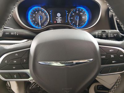 2023 Chrysler Voyager - Photo 12