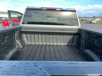 2026 Chevrolet Silverado 2500HD — photo 18 view
